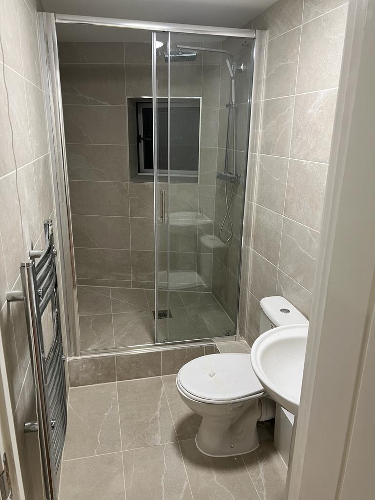 Bathroom bath